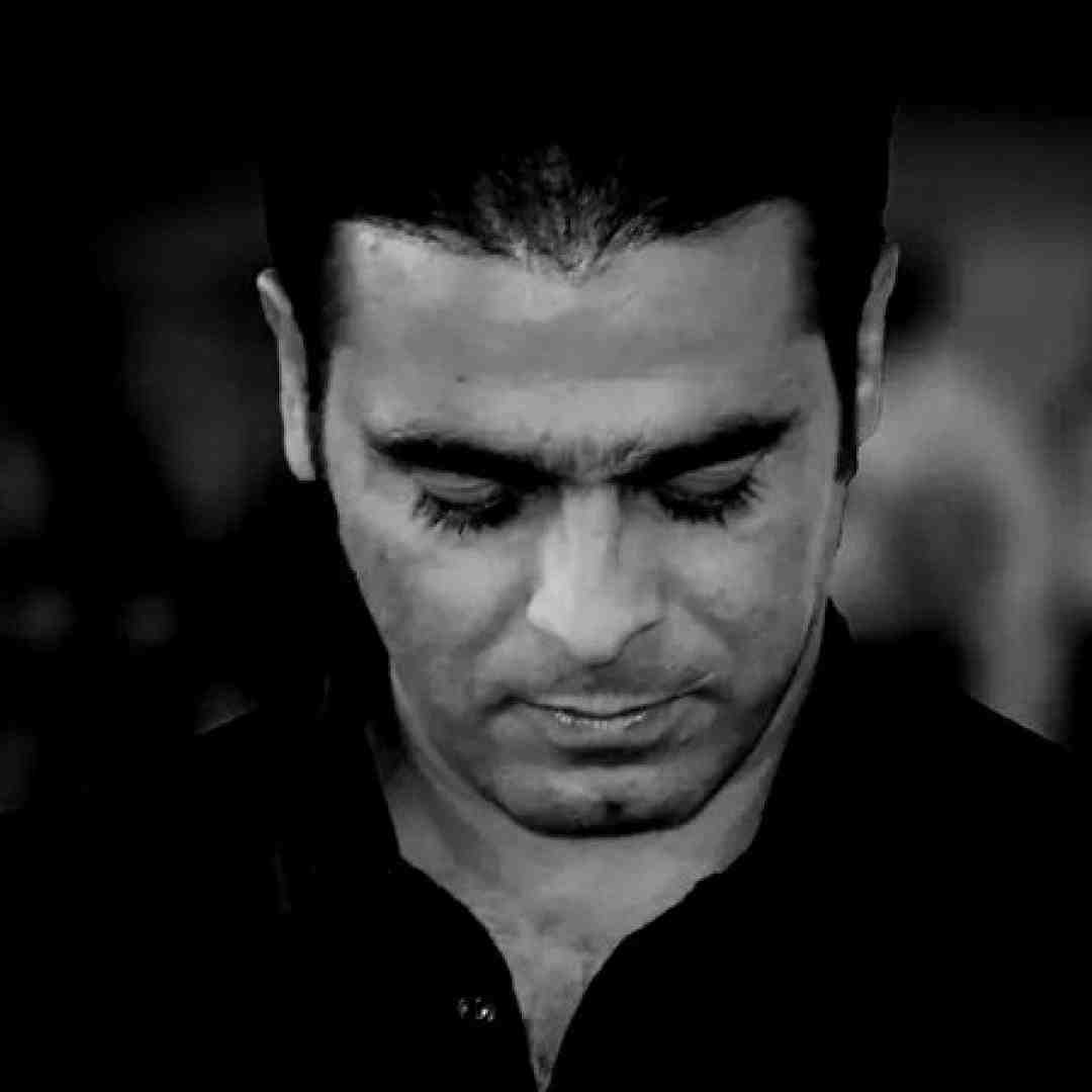 قاسم فاضلی منو میبینی به من میگن سیه بخت