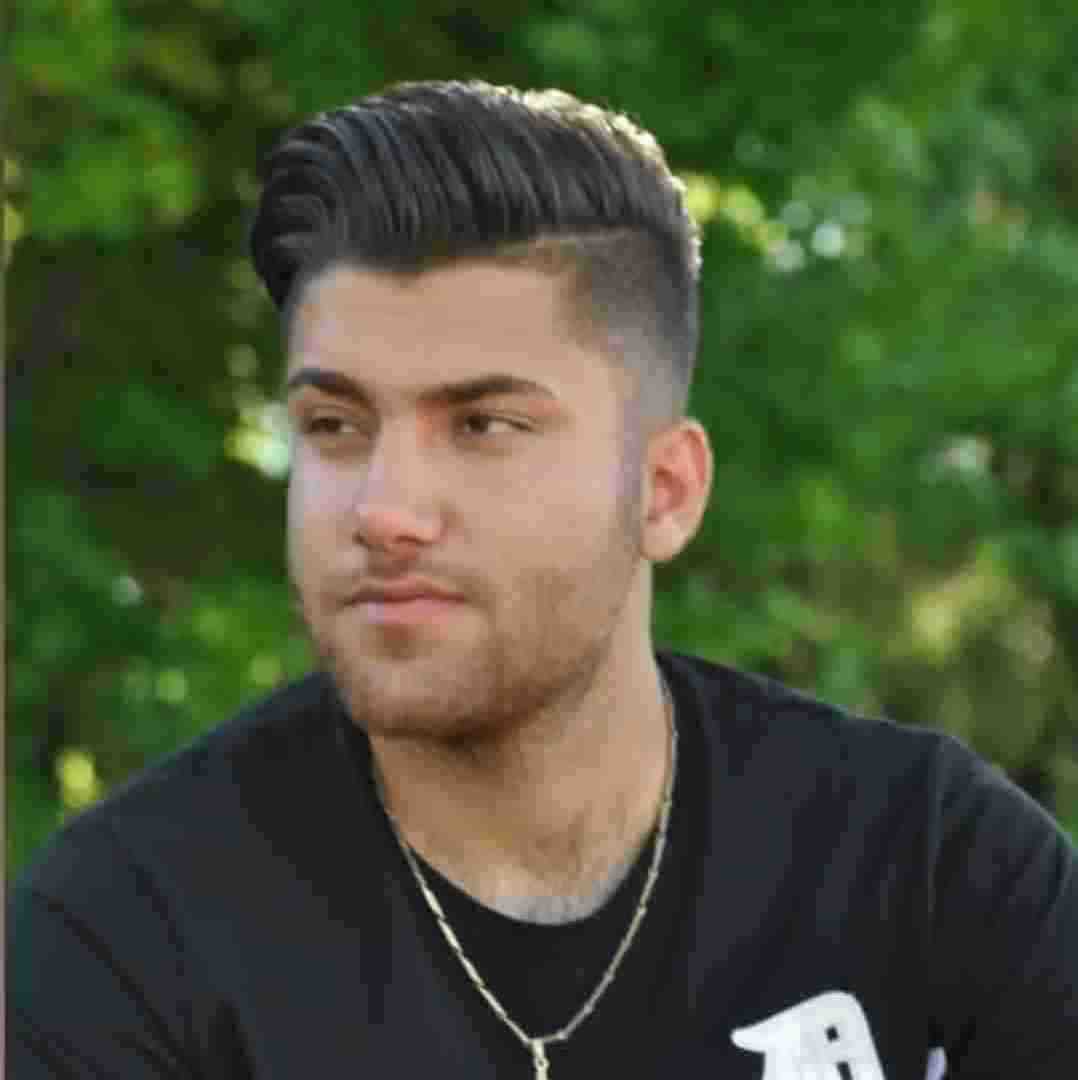 حامد سنجابی کلافه