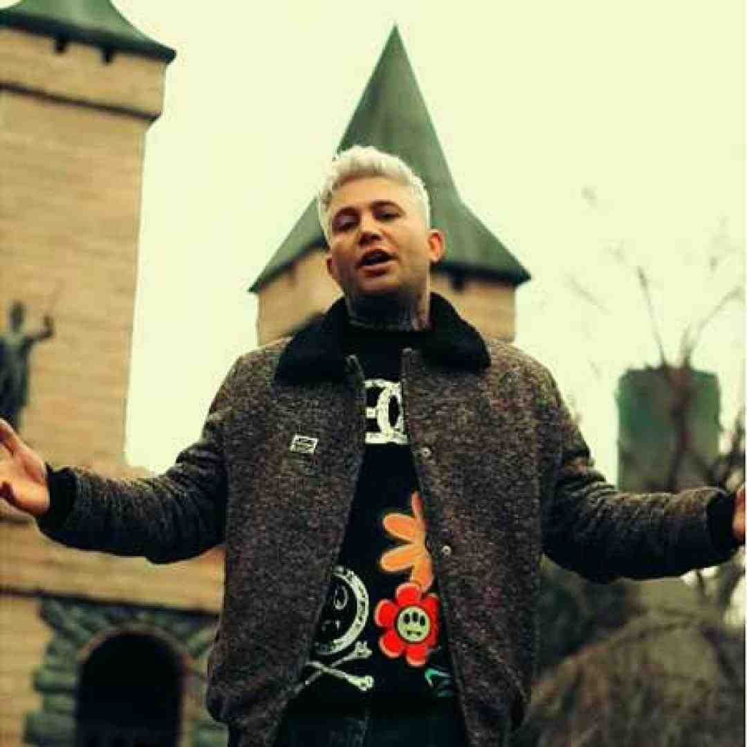 علی احمدیانی آریایی