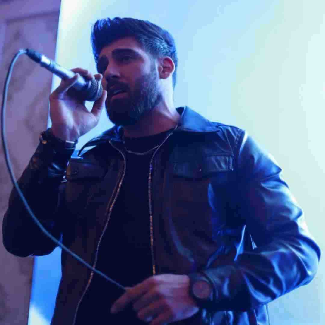 محمد محرمی دادی قلب منو جلا گذاشتم اسمتو طلا