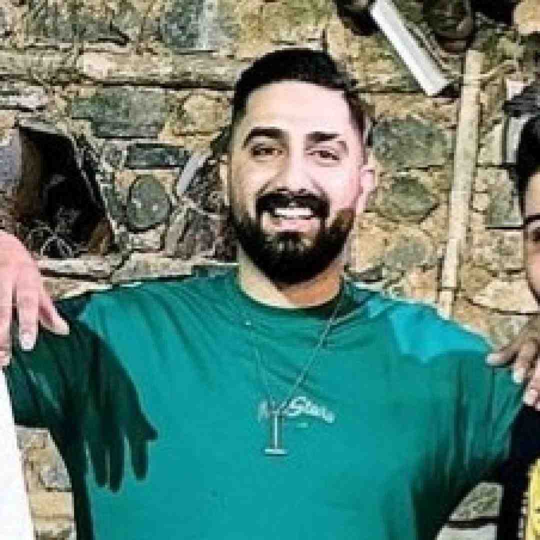 محمد امیری خیلی کابوس میبینم شبا درد و بیداری