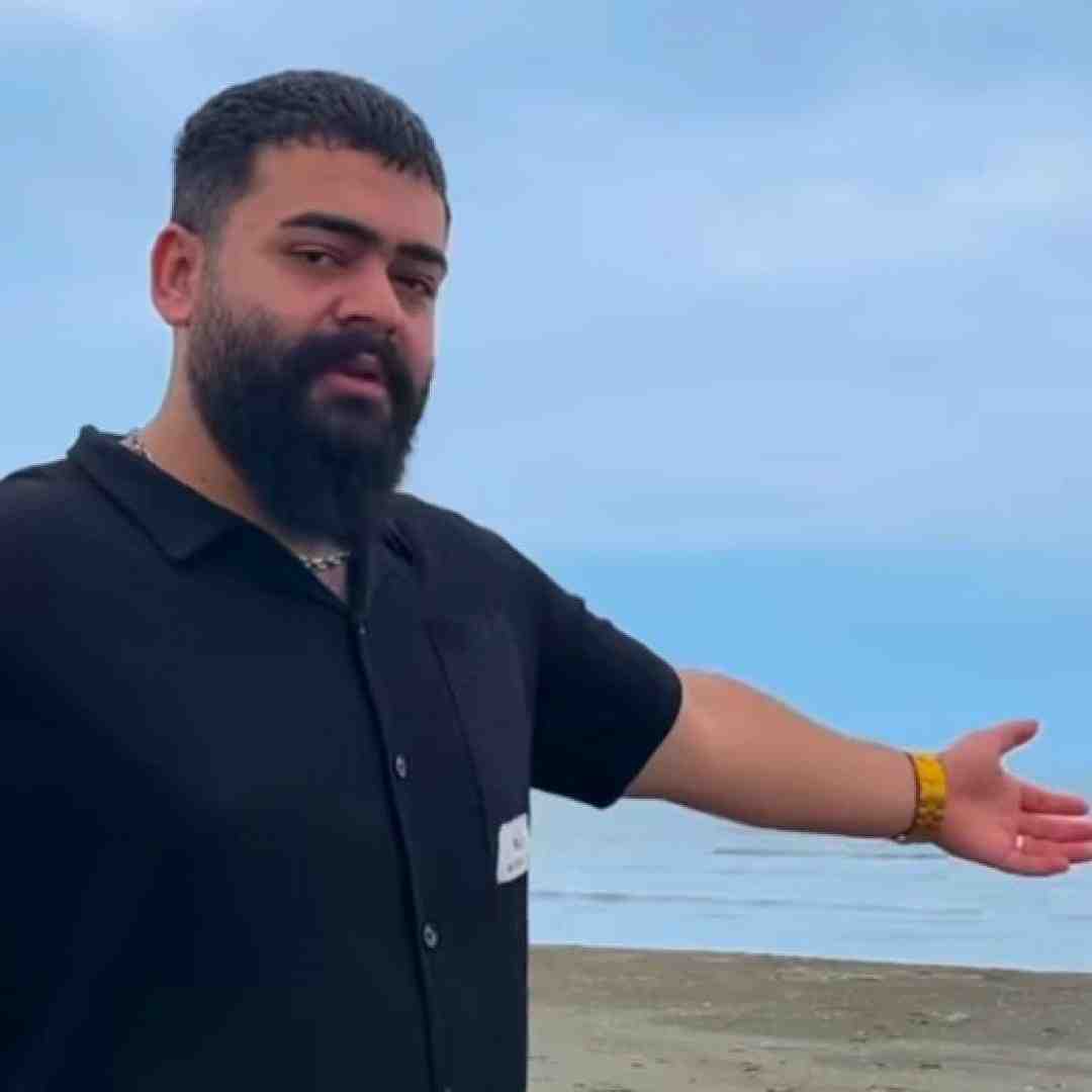 علیراد بی تو یعنی تاریکی به کام عشقو نمیخونی