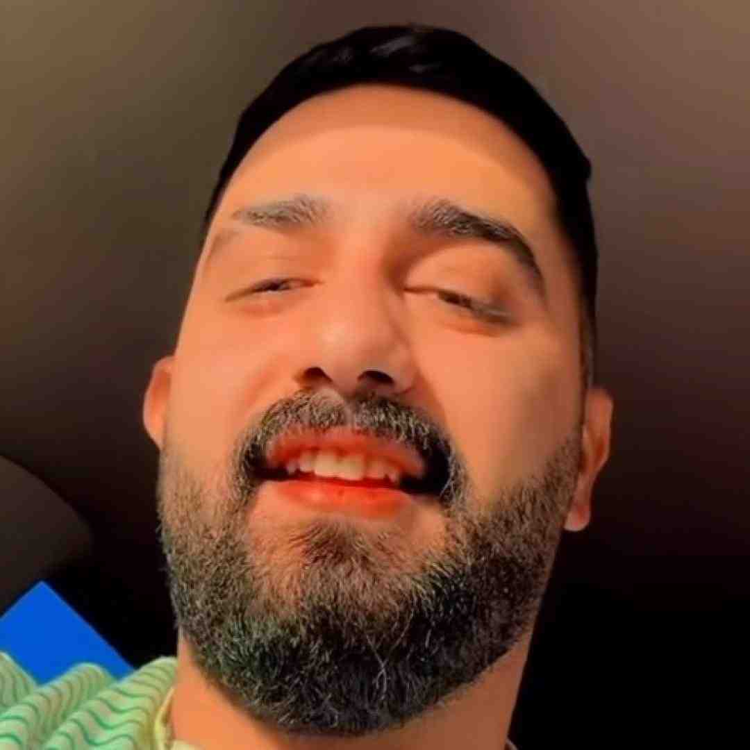 محمد امیری دلت نلرزه برو زل نزن بشم برو