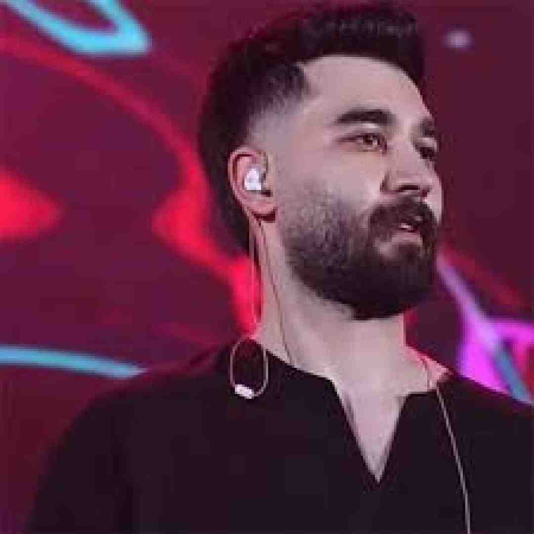 علی یاسینی منو به گذشته زوری بستنم