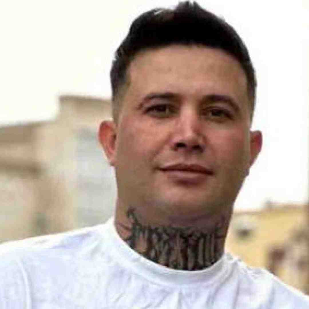 علی احمدیانی خیاوانیل ناو پاکیل بیابانیل گر رفیق یا نارفیق