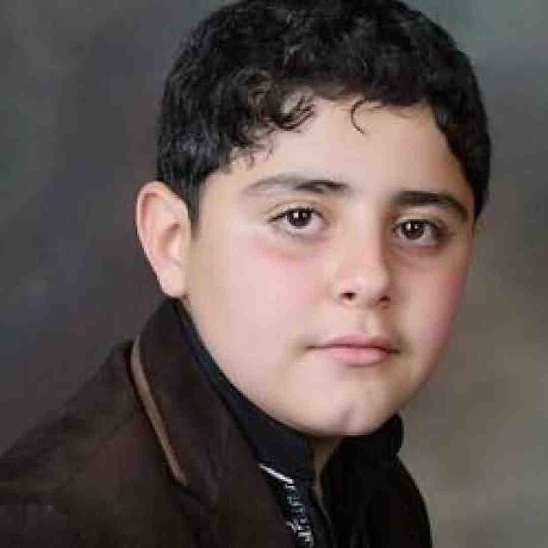 متین نصرتی داره میرسه بوی محرم