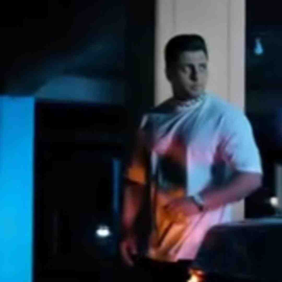 سبحان رستمی هر شب زیر سرم وصلم به دارو