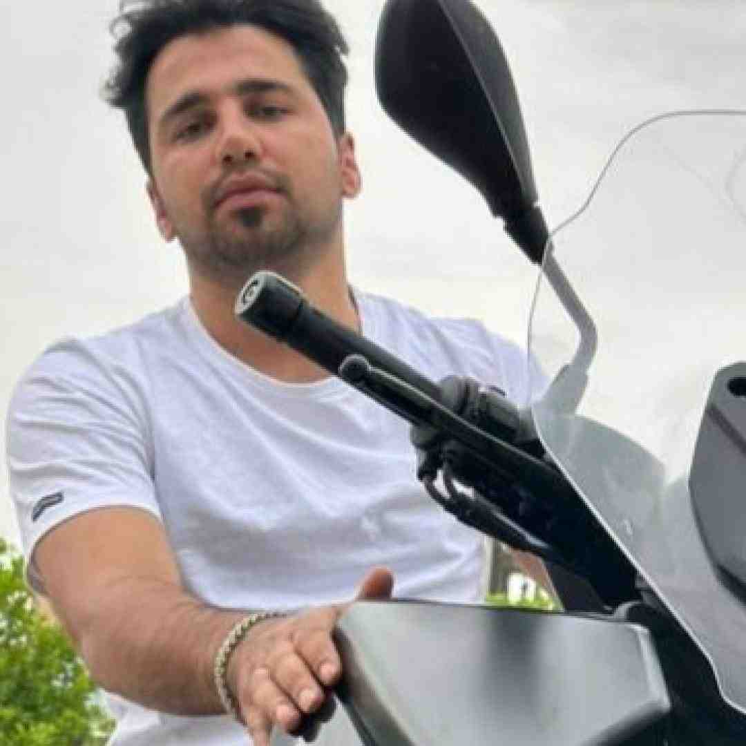 نصرالله دهدشتی گاراژ