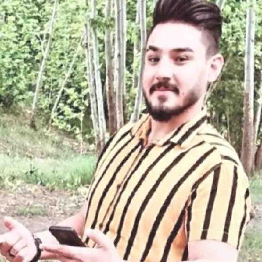 امیر اصلانی بهم زنگ بزن