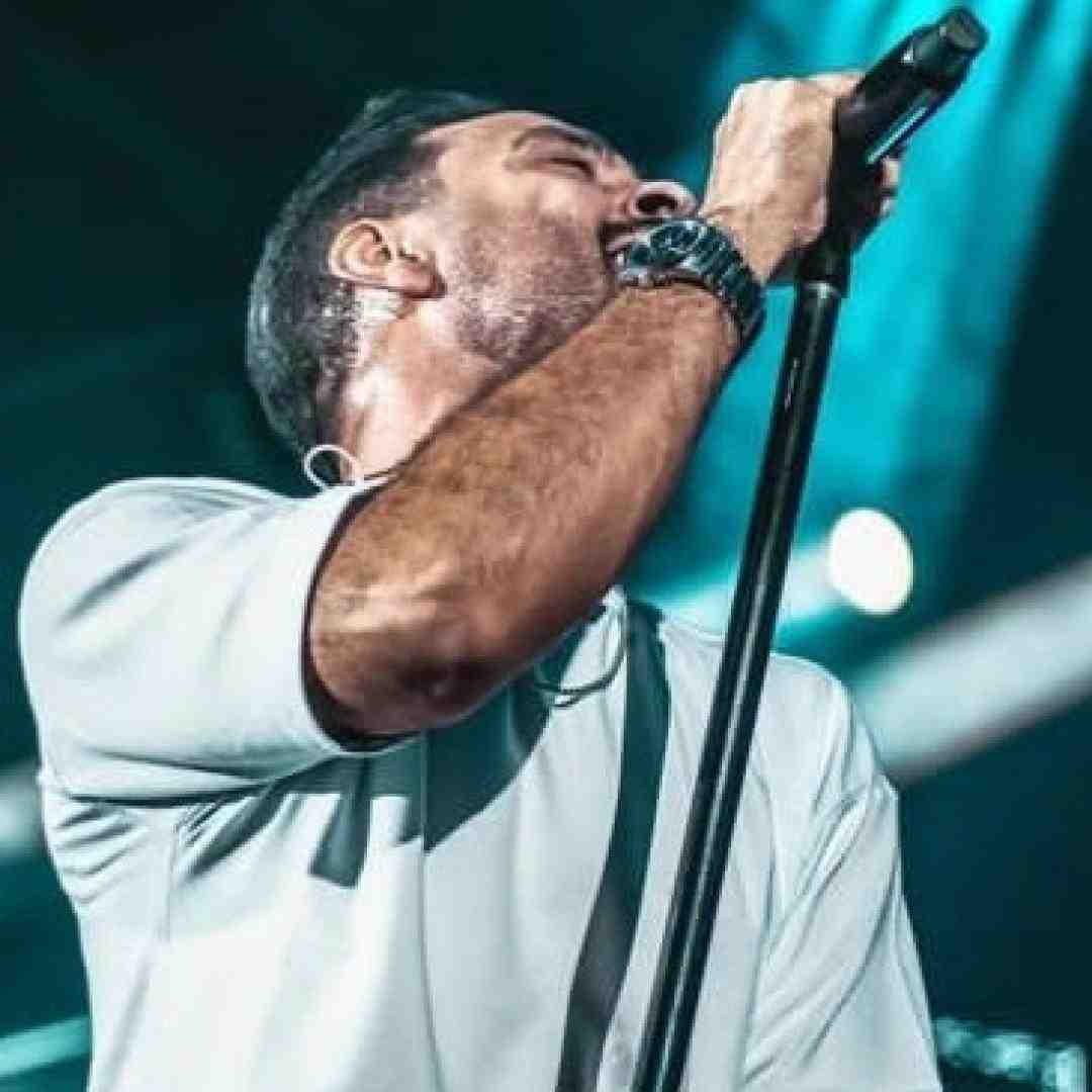 احمد سلو بگو بینم