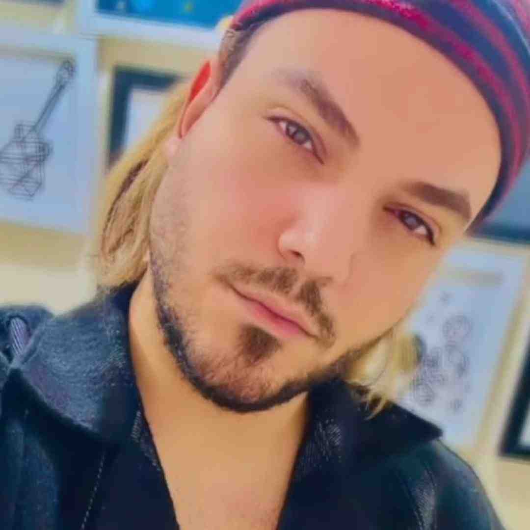 امید افخم منو حالا نوازش کن که این فرصت نره از دست