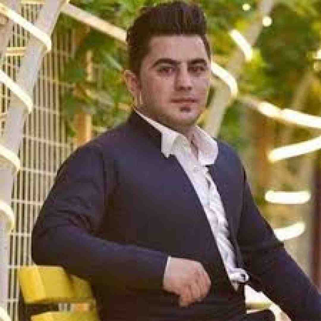 پیشرو هورامی کاتیک که شه و دی