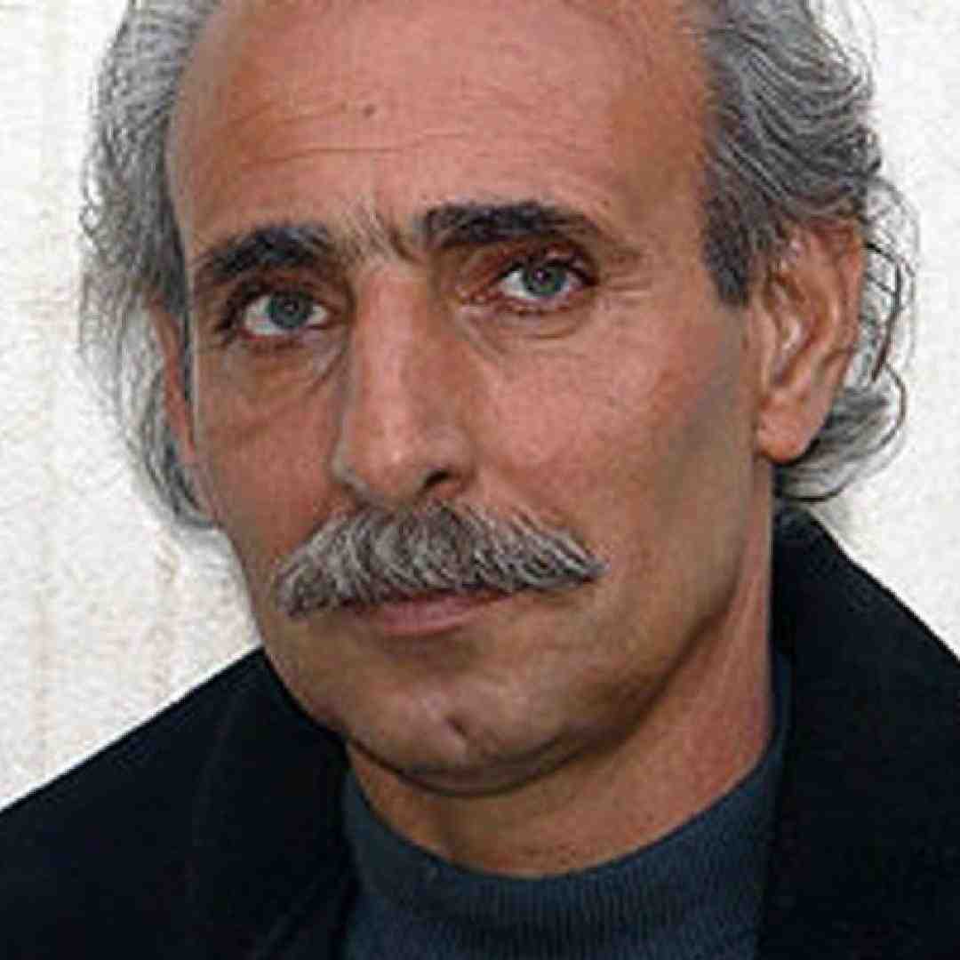 ایرج رحمانپور برده دل مه نازار رنگینی که ساوت