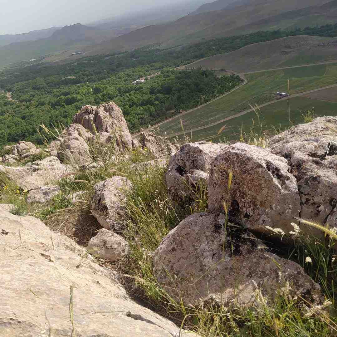 خاک بودی میگفتم الماسمه