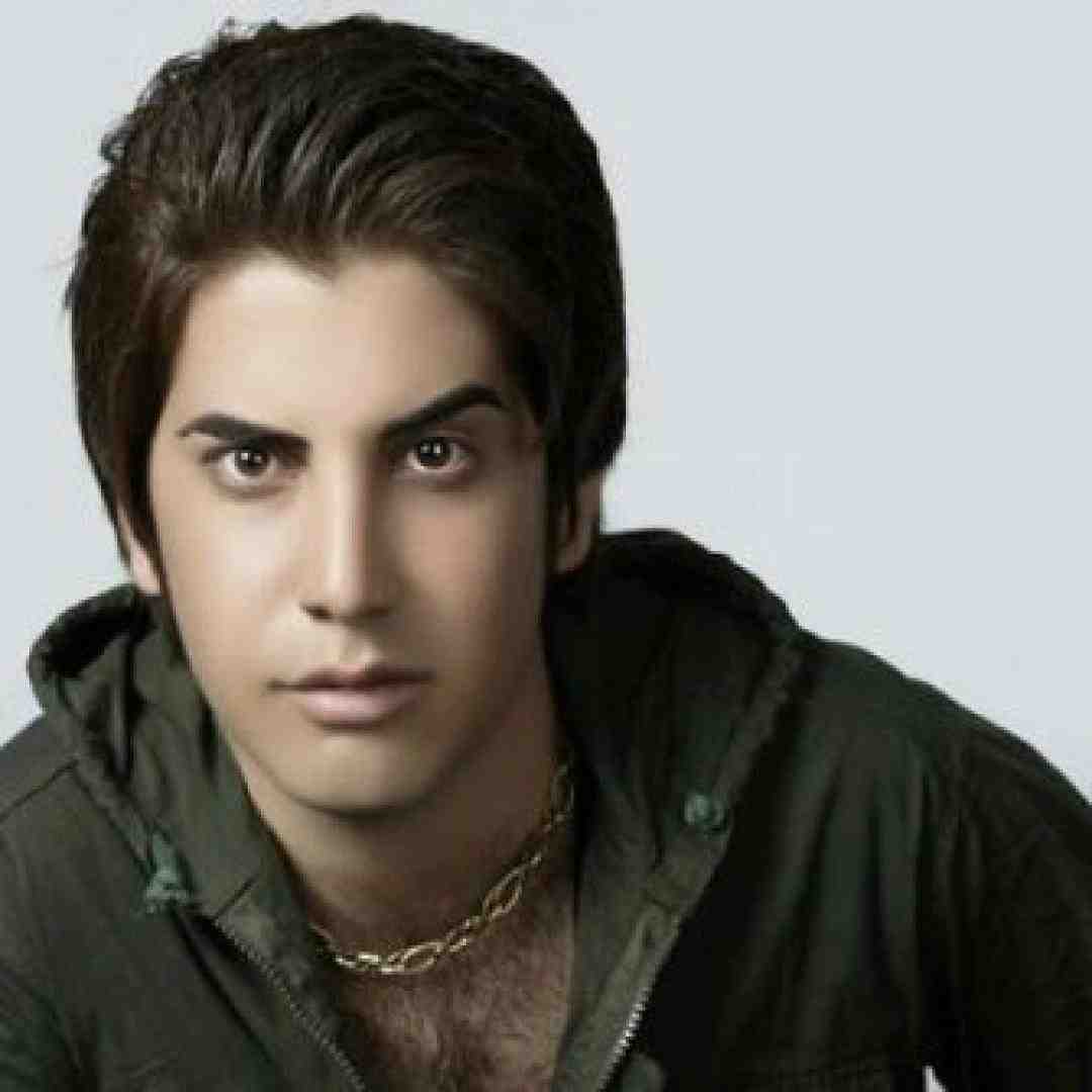 فرشاد آزادی نه تو آدم بشو نیستی به جای دلم تو بلک لیستی