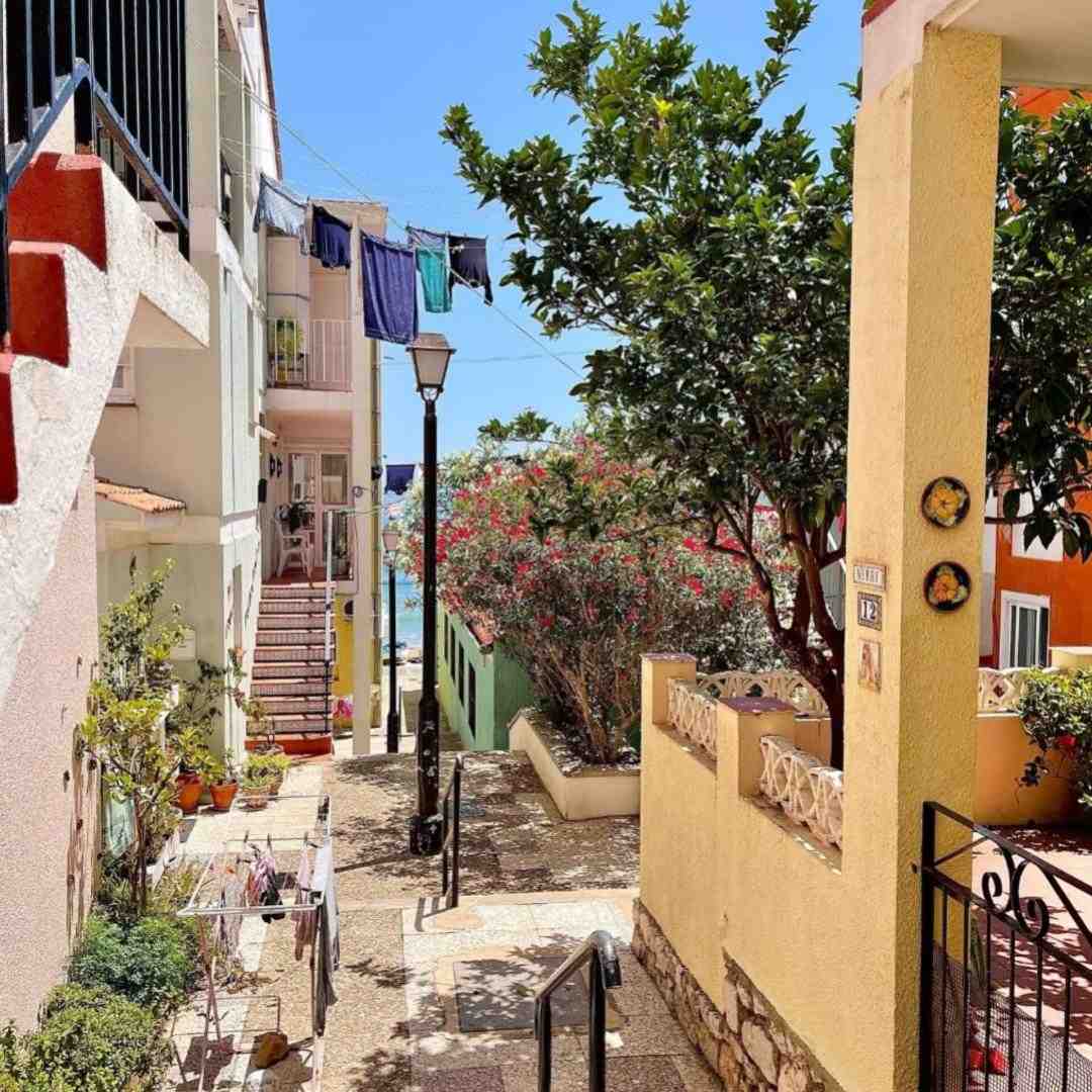 عاشقم من دنیای من تویی تو با صدای دختر