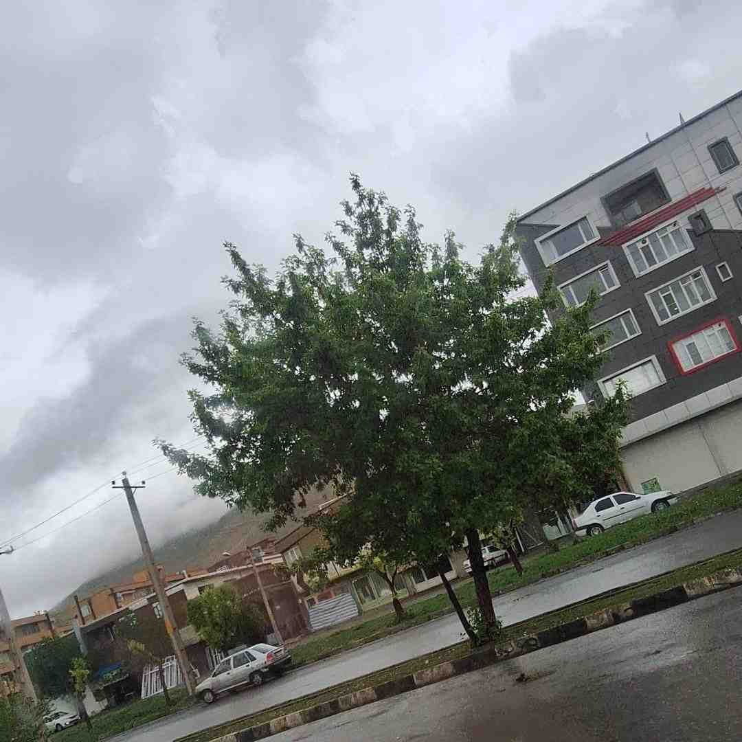 درگیر رویای توام منو دوباره خواب کن با صدای پسر