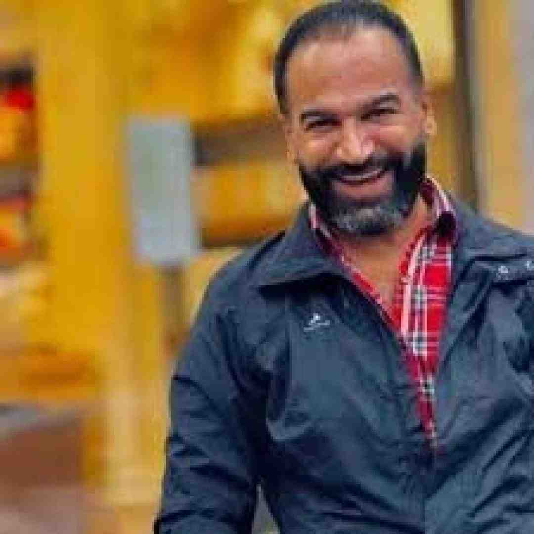 صفر گلردی می دست ته شونه می دل تو آیینه