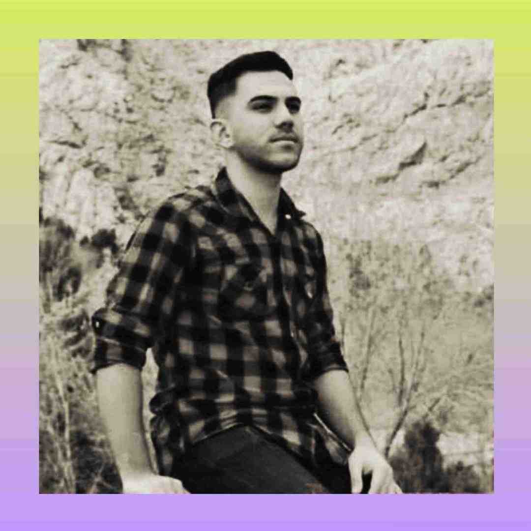 پیام عباسی تو ای ده متری صد کیلومتر راه رفتم