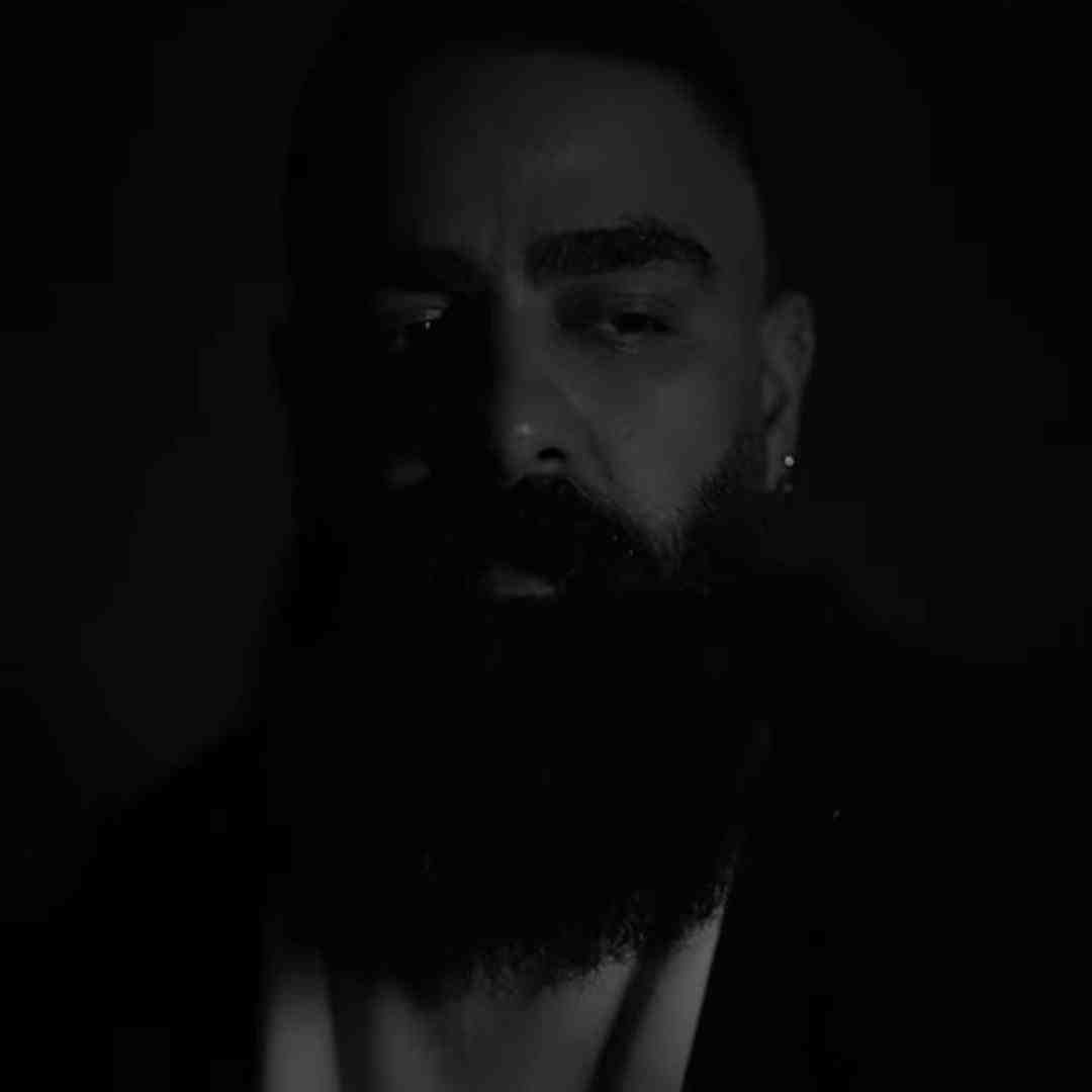 علی میر انتظارشم قشنگه که متن شعرام همه دوری