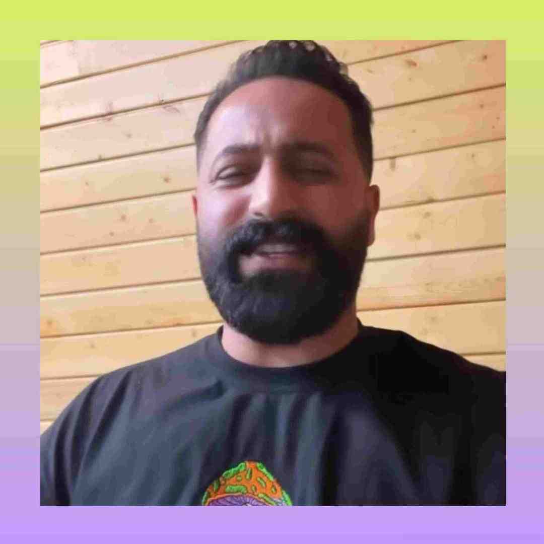 وحید مرادی سردار