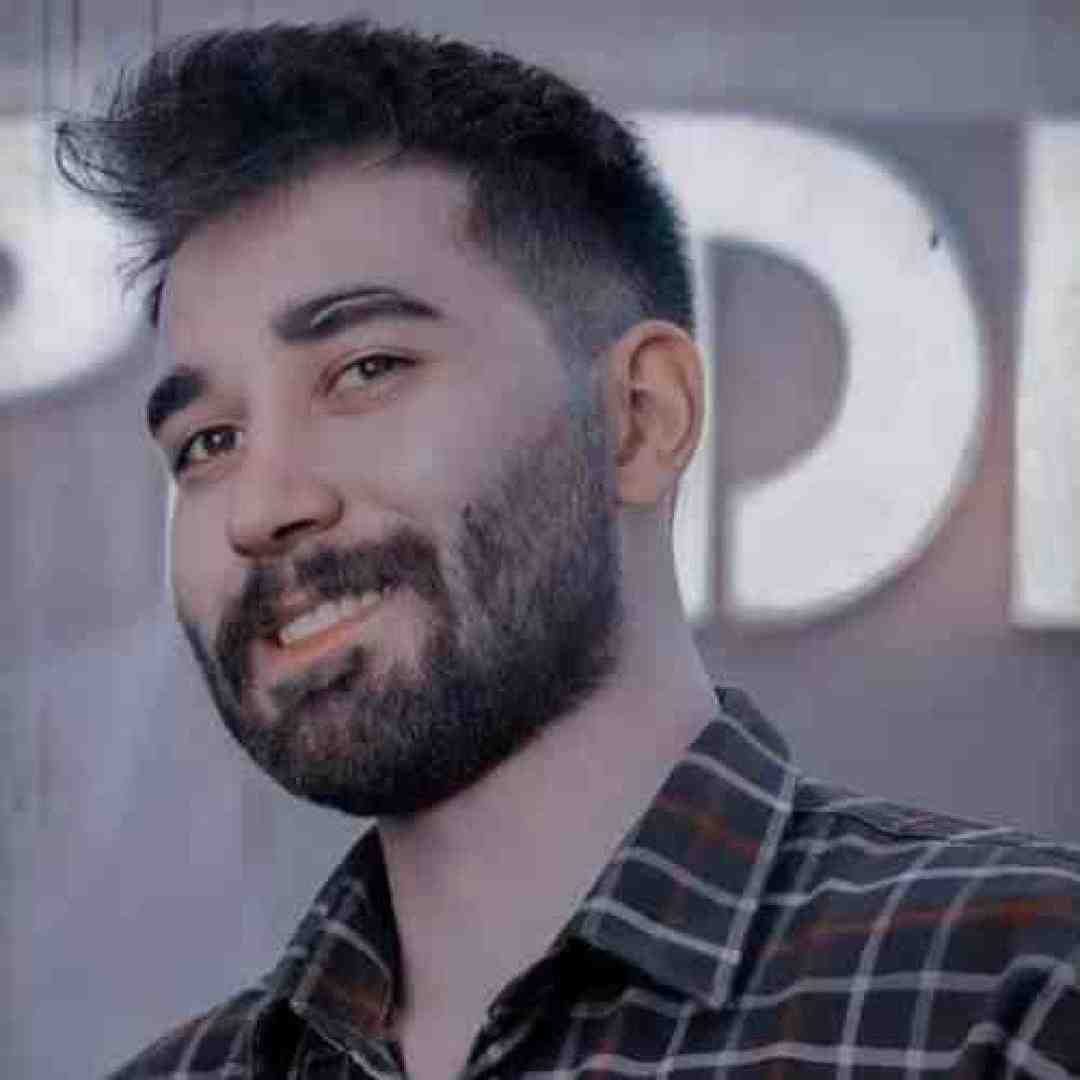 علی یاسینی تو اگه دوسم داشتی