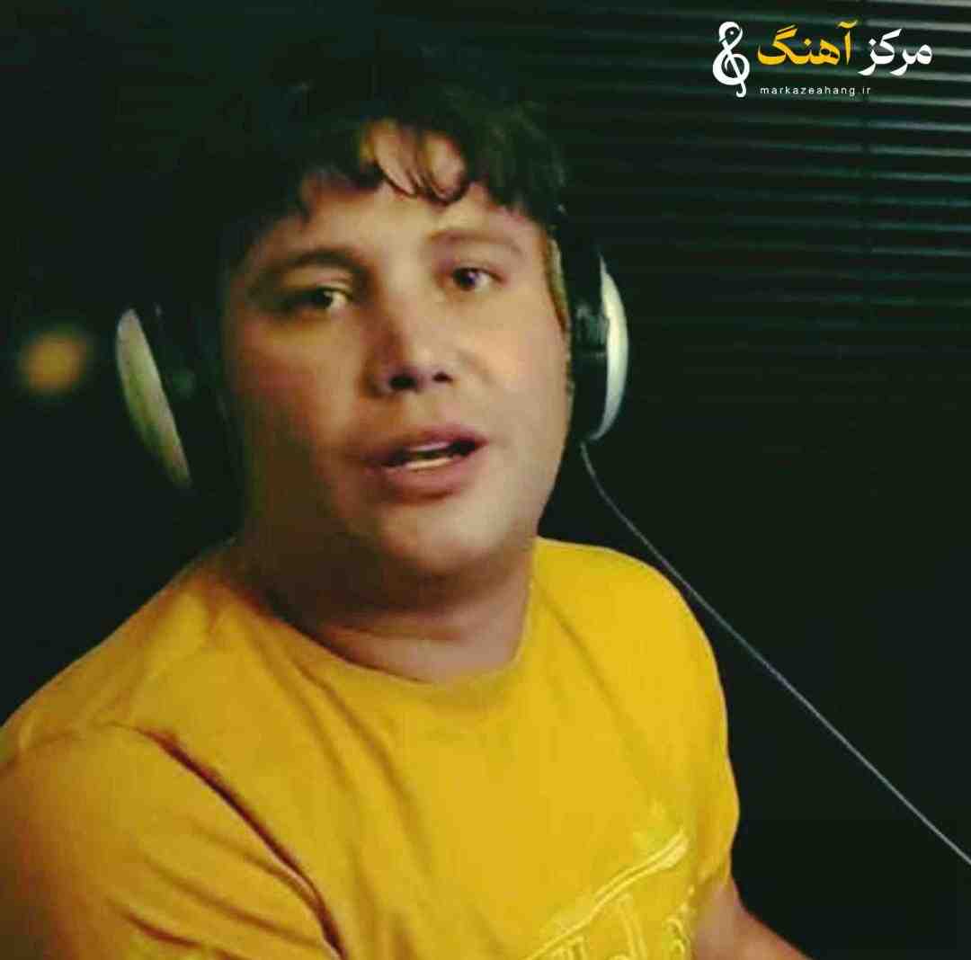 علی احمدیانی  زوری ندارم چون که پایبنده غمکدم
