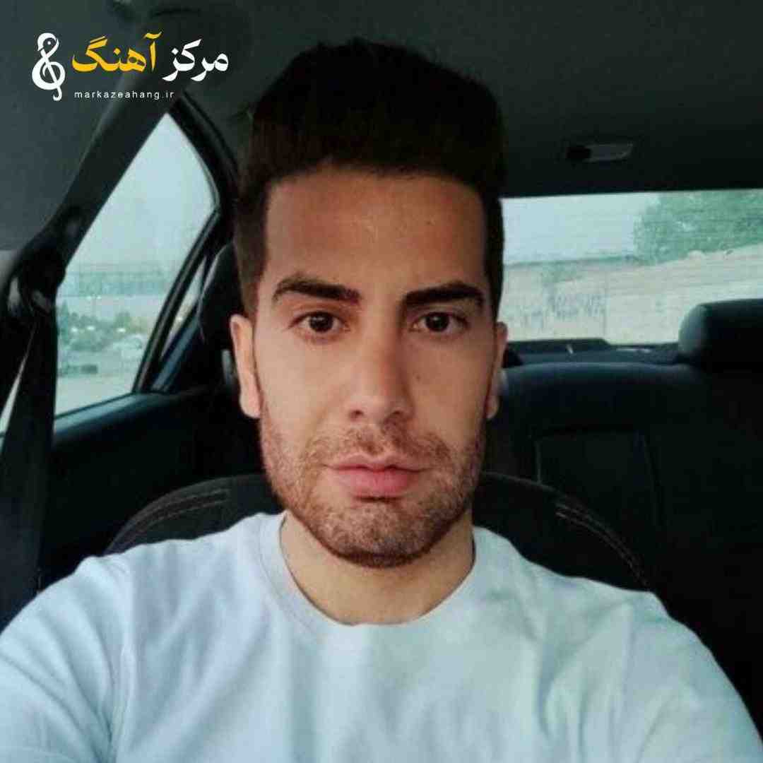 فرشاد آزادی نرو هرجا نشین با هرکس اینقد ساده نباش