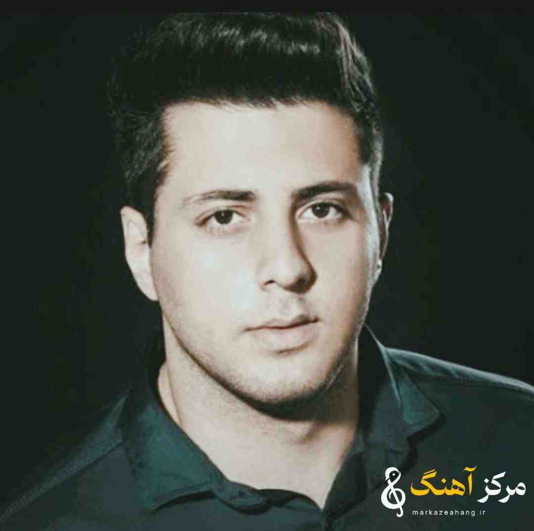 سبحان رستمی ضربه نزن به کسی که یه روزی عاشقت بود