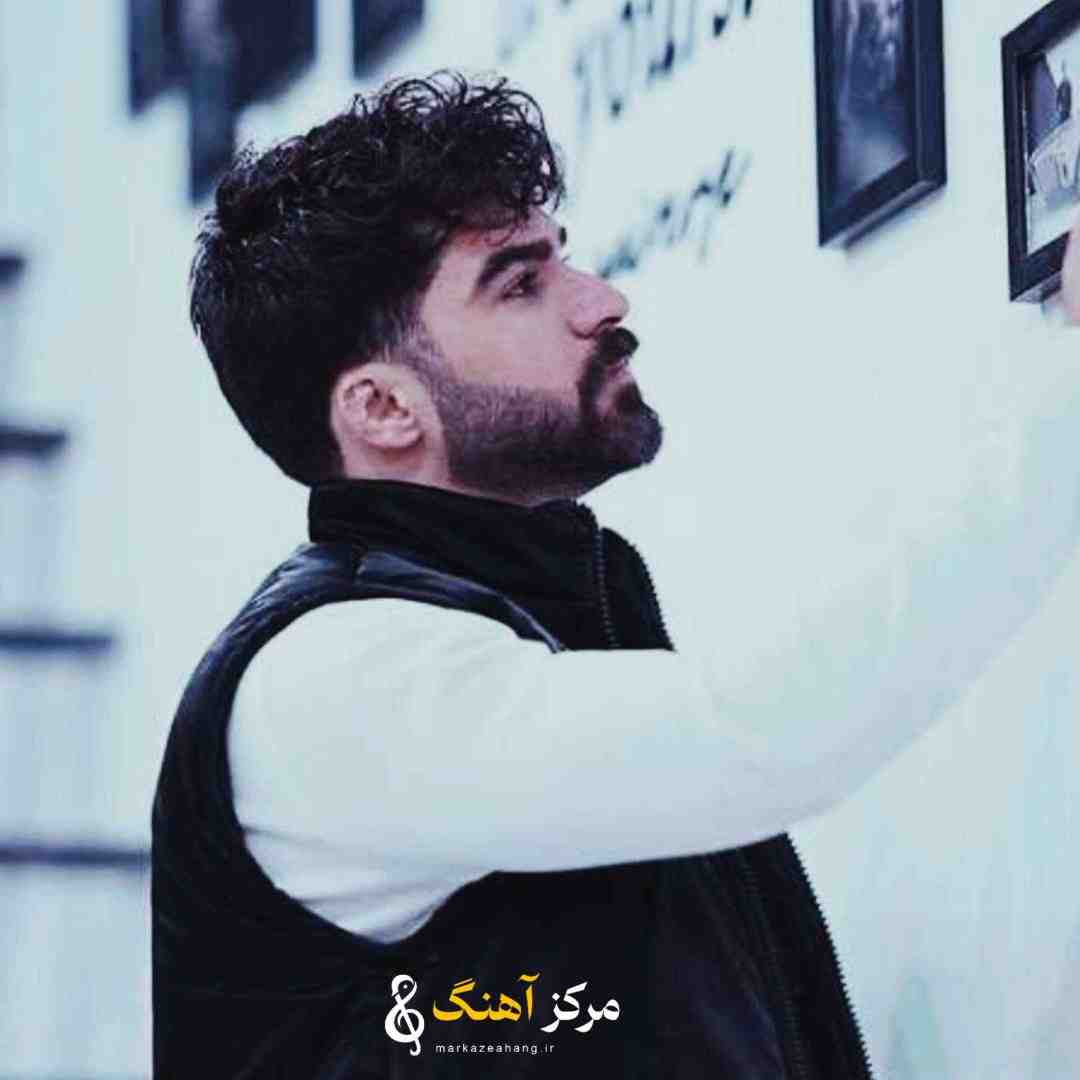 حمیدرضا بابایی مانده داغش شدم خارش او گل سرخ لعنتی
