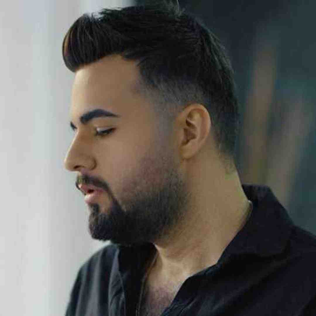 شاهین بنان ماه