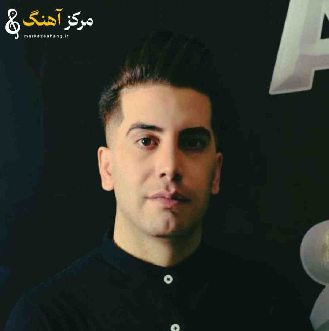 فرشاد آزادی رتی کجا