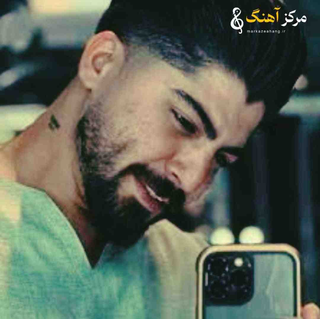ابوالفضل اسماعیل نژاد شاه رگ _ دلی