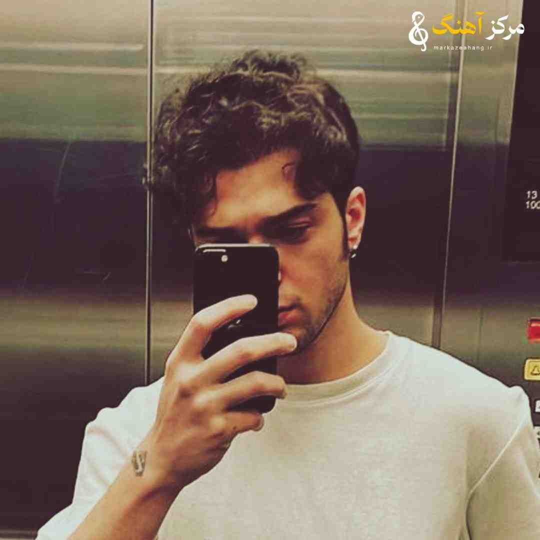 علی نواب  اسید