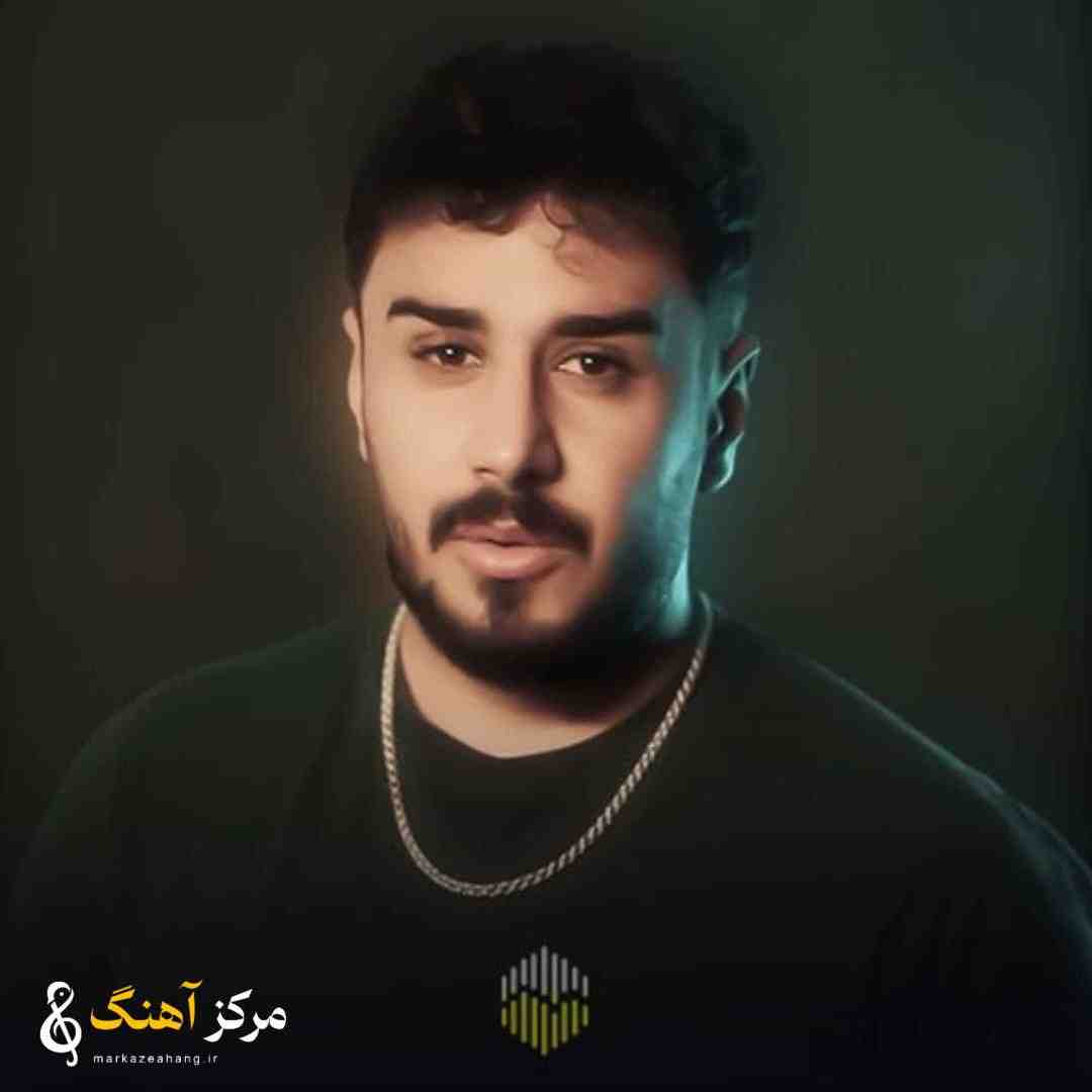 سینا پرهیز تو پیر و پیغمبر و خدامی 