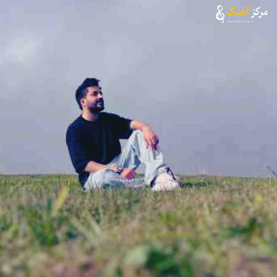 مجتبی دربیدی زانوی غم