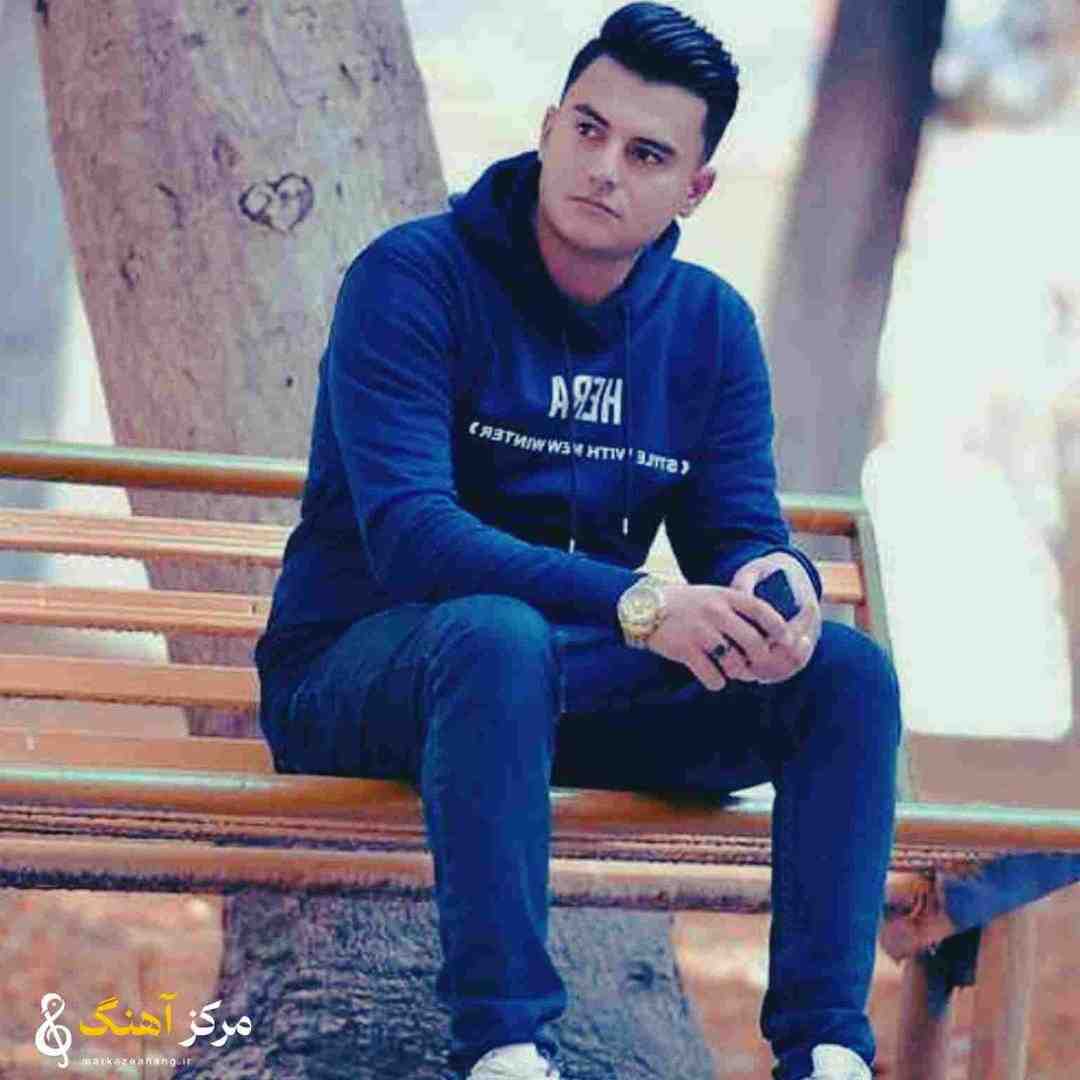 رامین کرمی عکس های یادگاری