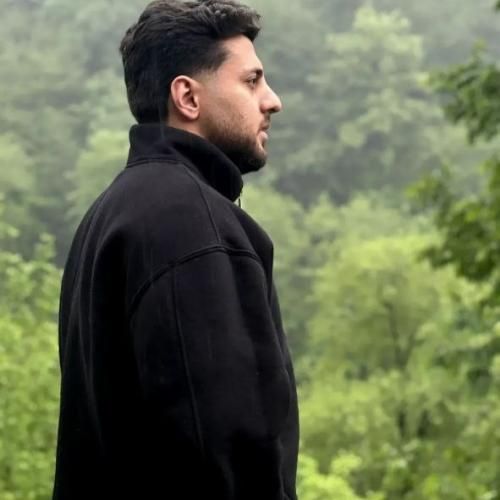 سبحان رستمی گرگ باران دیده بی رحم قصه می