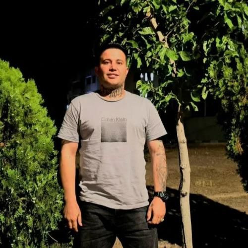 دانلود آهنگ علی احمدیانی به نام یگانه