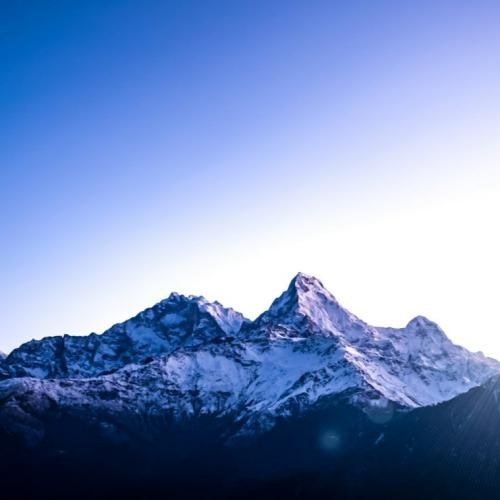 دانلود آهنگ تموم شد دختر کوچولو رسید این قصه به غروب