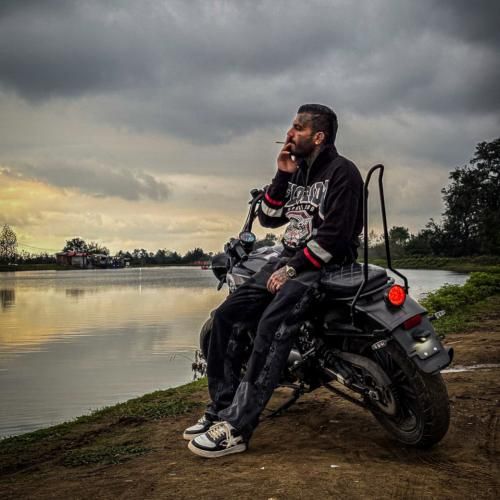 دانلود ریمیکس مهدیار به نام تو از من بهتر باش خوشبختی حق توعه