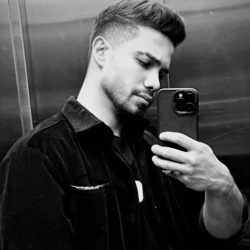 دانلود آهنگ هونام به نام یه جوون